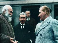 /album/foto%c4%9fraflar%3a-ataturk/atak5-jpg/